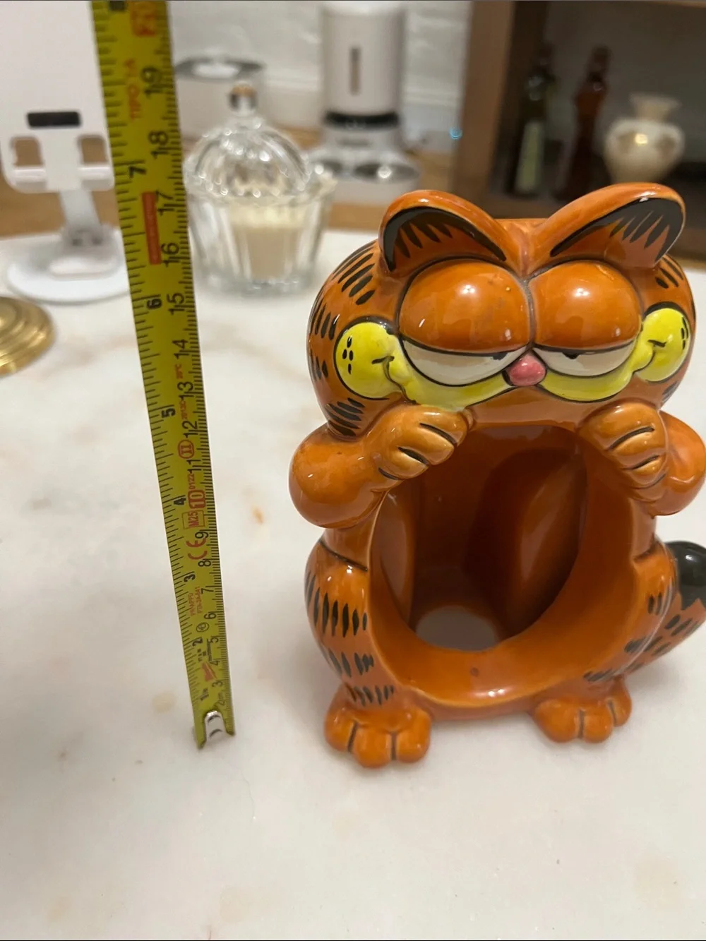 Source Unknown ceramic cat